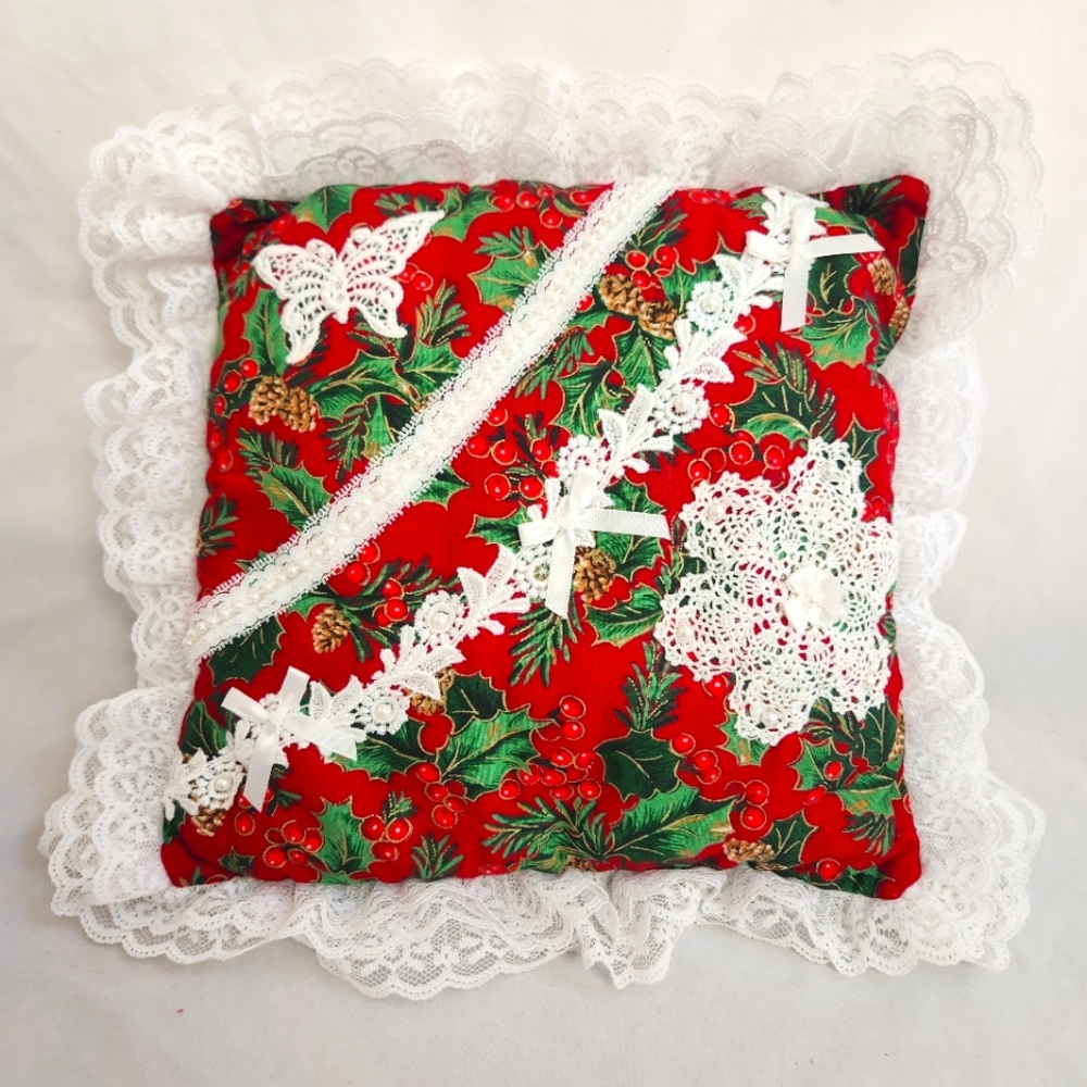 Holly Berry Pinecone Lace Christmas Accent Pillow
